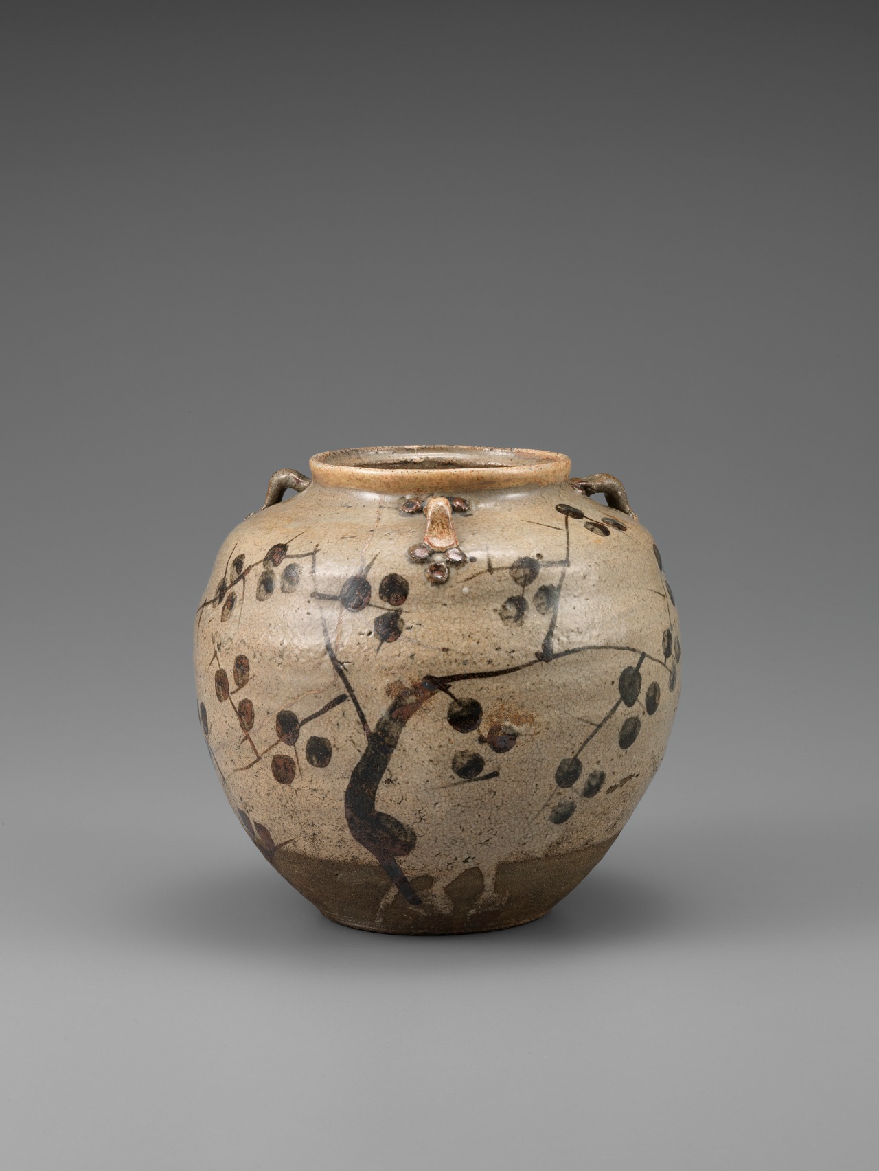 《絵唐津柿文三耳壺（水指）》桃山時代　重要文化財 出光美術館